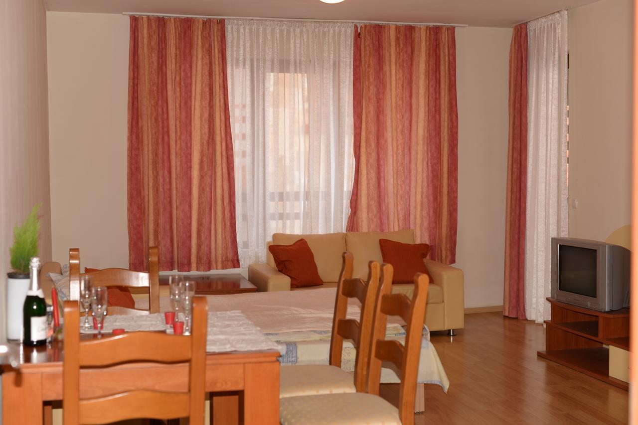 Predela Nadezhda Apartment Bansko Luaran gambar